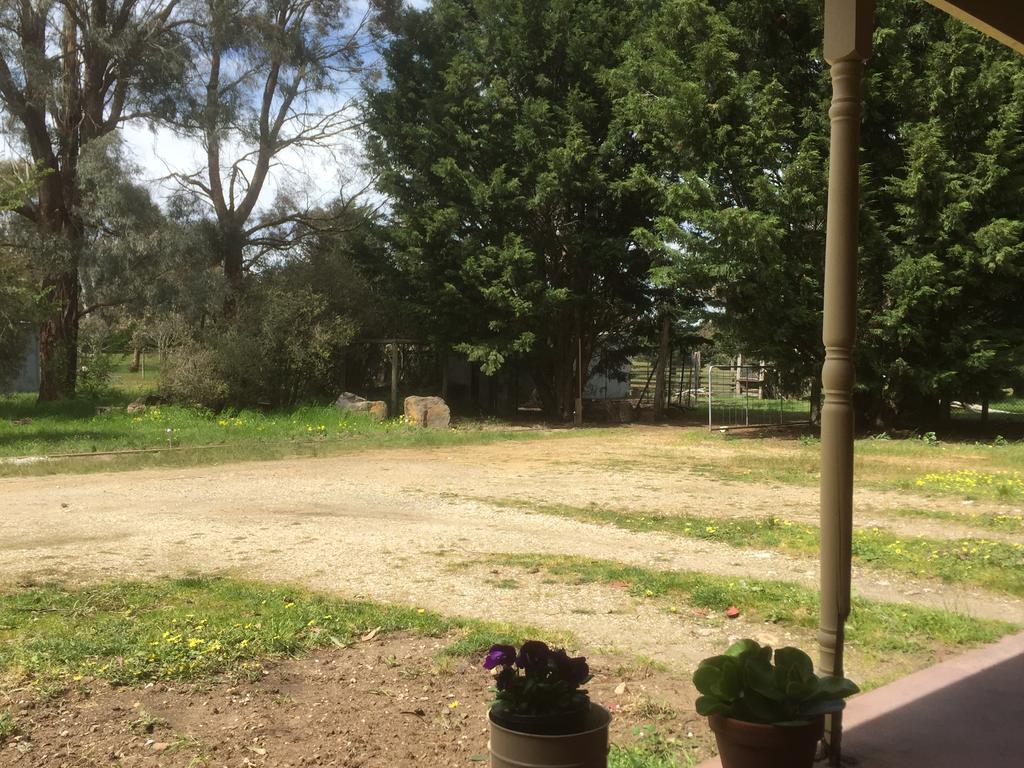 Helen'S Homestead Enfield Dış mekan fotoğraf