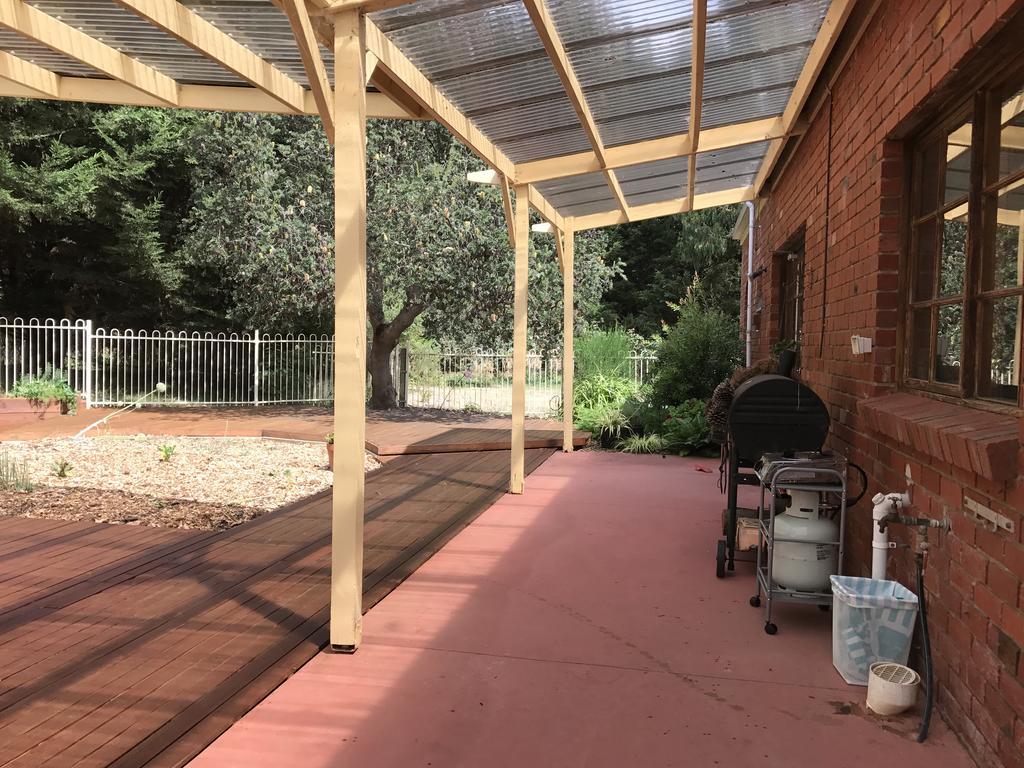 Helen'S Homestead Enfield Dış mekan fotoğraf